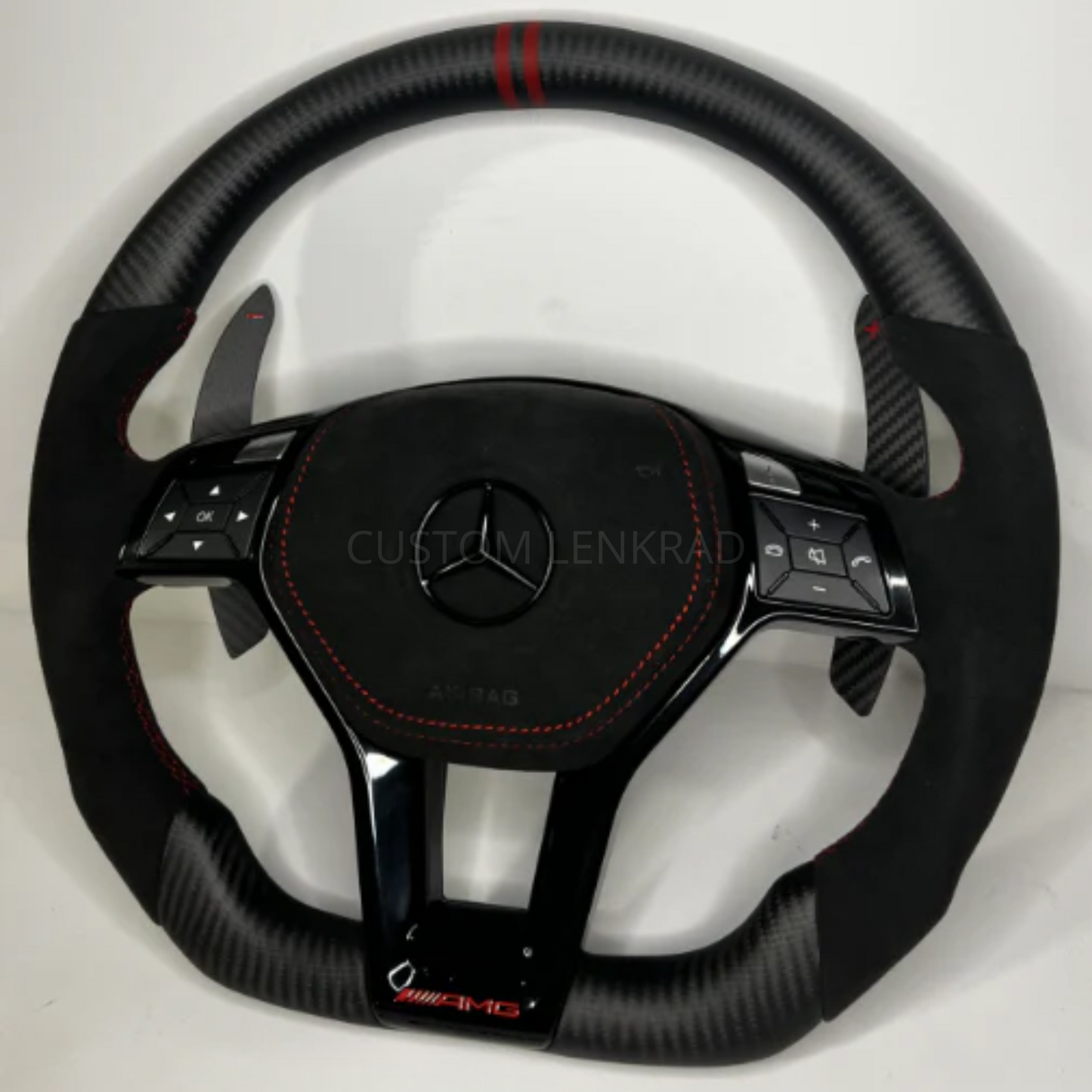 Personalisiertes Lenkrad Mercedes-Benz AMG (2010-2013)